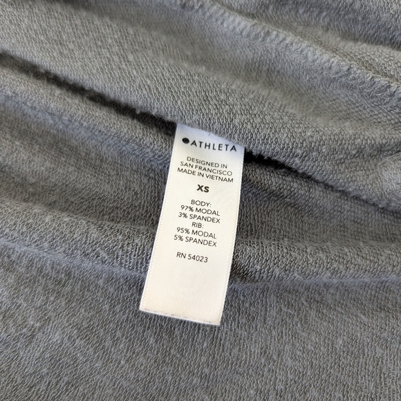 Athleta Pranayama Wrap Cardigan Dark Gray Soft Relaxed Fit - Size XS - Picture 6 of 7